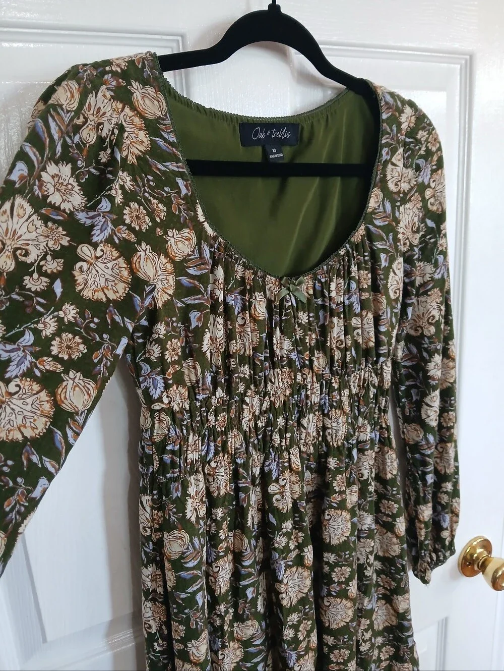 Oak Trellis Floral Green Long Sleeve Mini Dress Babydoll Smocked Waist Boho